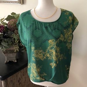 CAbi Green with Envy #557 Top S